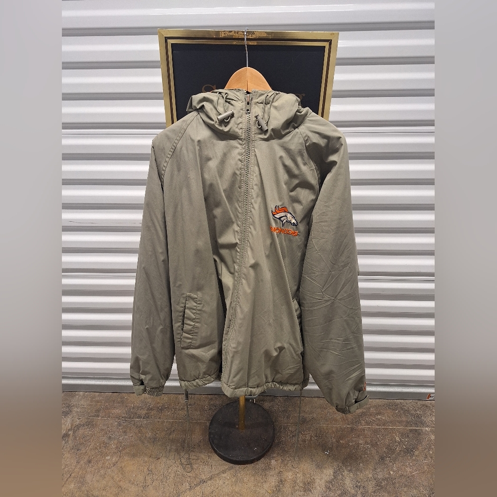 Vintage Denver Broncos Pro Player Heavy Bomber Puffer Jacket XL